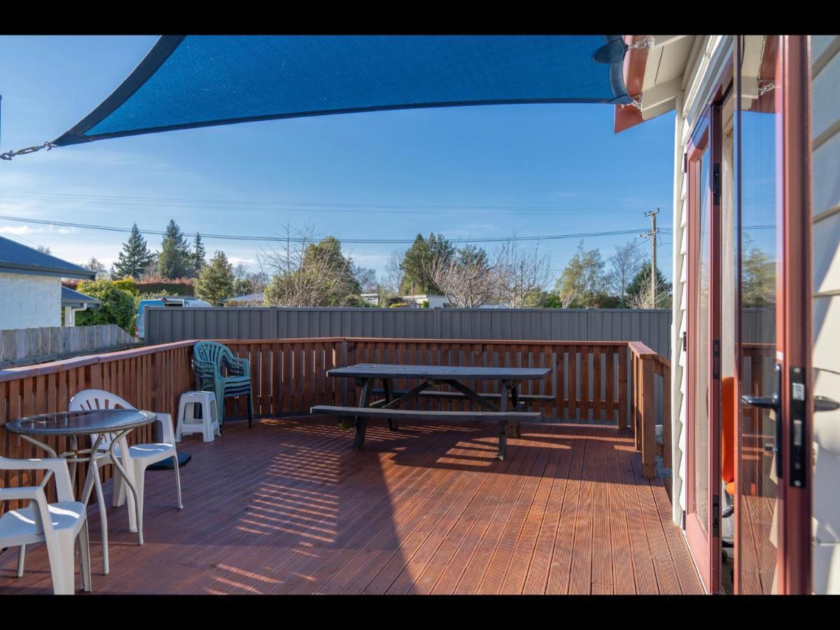 Te Anau Holiday Home - Free Wifi - Free Bikes & Kayaks - Short Walk To Lake & Town - Top Views Exterior foto